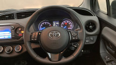 Toyota Yaris 1.5 VVT-i Icon Tech 5dr Petrol Hatchback